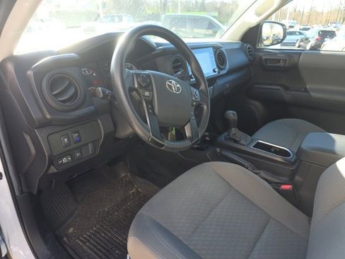 Used 2023 Toyota Tacoma SR image 12