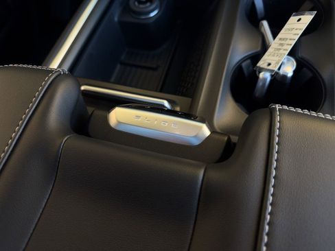 New 2025 Ford Expedition Platinum w/ Stealth Appearance Package image 53