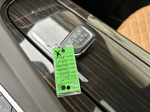 Used 2023 Cadillac Escalade Sport image 30