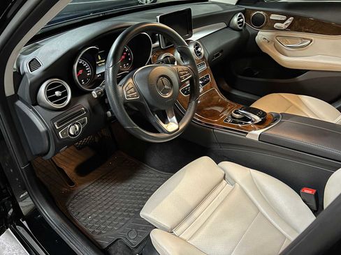 Used 2016 Mercedes-Benz C 300 4MATIC Sedan image 25