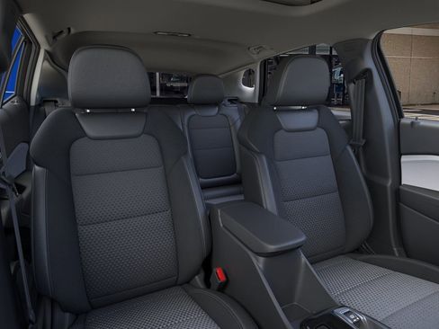 New 2026 Chevrolet Trax LT w/ Sunroof Package image 16