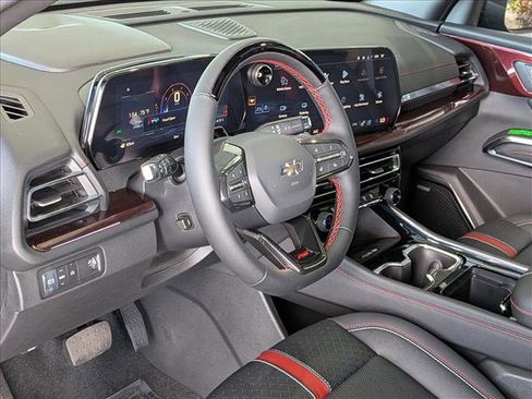 New 2026 Chevrolet Traverse RS image 3