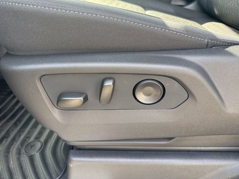 New 2026 Chevrolet Silverado 1500 LT AWD/4WD image 18