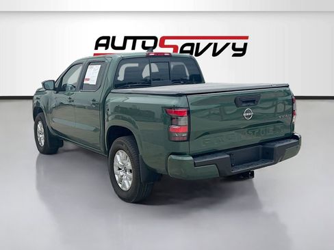 Used 2022 Nissan Frontier SV w/ SV Premium Package AWD/4WD image 5