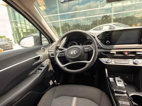 Used 2020 Hyundai Sonata SEL w/ Cargo Package FWD image 16