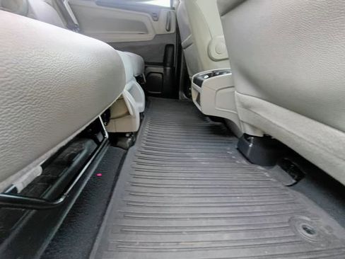 Used 2018 Honda Odyssey EX-L image 57
