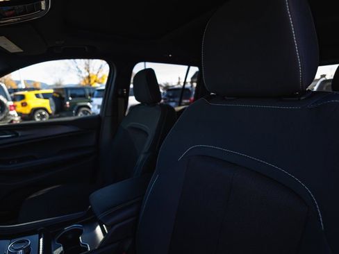 New 2025 Jeep Grand Cherokee Laredo X w/ Trailer Tow Package AWD/4WD image 21