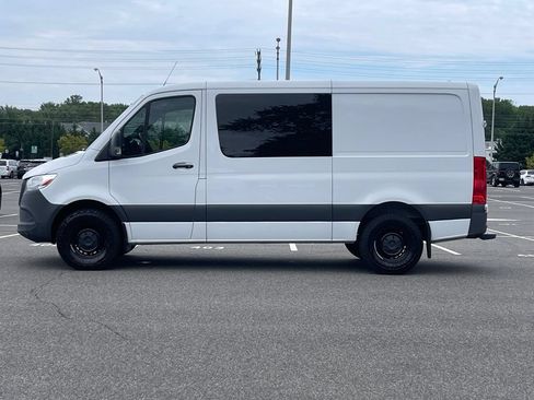 Used 2024 Mercedes-Benz Sprinter 2500 image 2