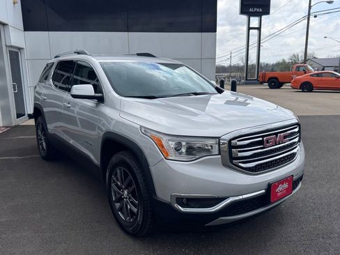 Used 2019 GMC Acadia SLT image 4