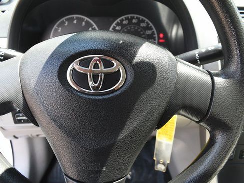 Used 2011 Toyota Corolla FWD image 30