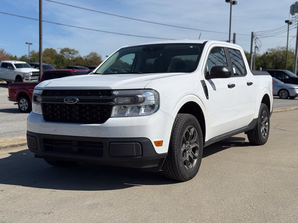 Used 2023 Ford Maverick XLT w/ Equipment Group 300A Standard AWD/4WD image 2