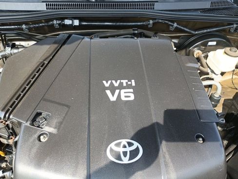 Used 2013 Toyota Tacoma 4x4 Double Cab w/ SR5 Pkg image 10