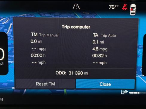 Certified 2025 Volvo V60 B5 Cross Country Plus AWD/4WD image 19