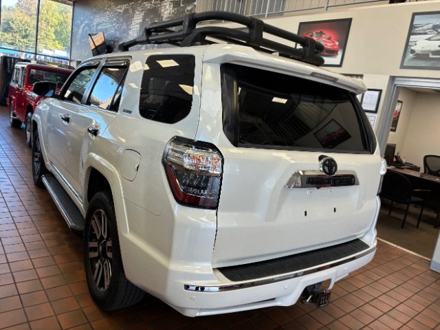 Used 2016 Toyota 4Runner Limited AWD/4WD image 6