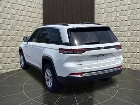 Certified 2023 Jeep Grand Cherokee Limited AWD/4WD image 6