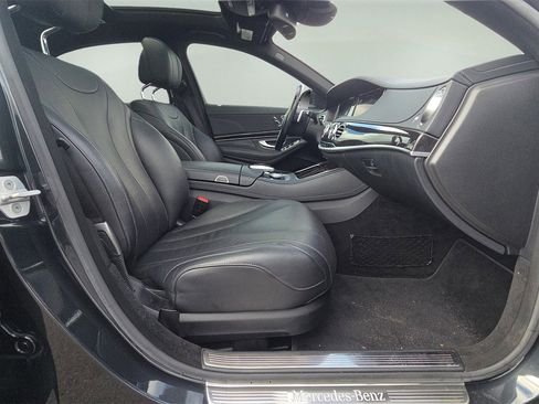 Used 2015 Mercedes-Benz S 550 Sedan w/ Premium 1 Package image 12