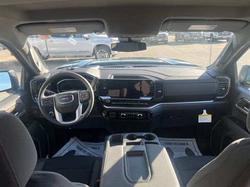 New 2025 GMC Sierra 1500 Elevation image 20
