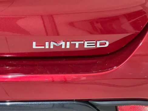 New 2026 Toyota Highlander Limited image 10