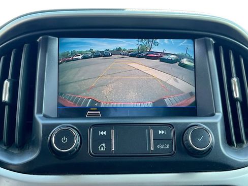 Used 2021 Chevrolet Colorado LT w/ LPO, Tonneau and Step Package AWD/4WD image 13