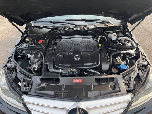 Used 2013 Mercedes-Benz C 300 4MATIC Sedan image 11