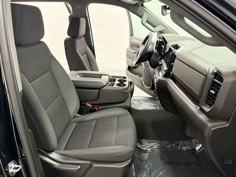 Used 2023 GMC Sierra 1500 Elevation w/ X31 Off-Road Package image 16