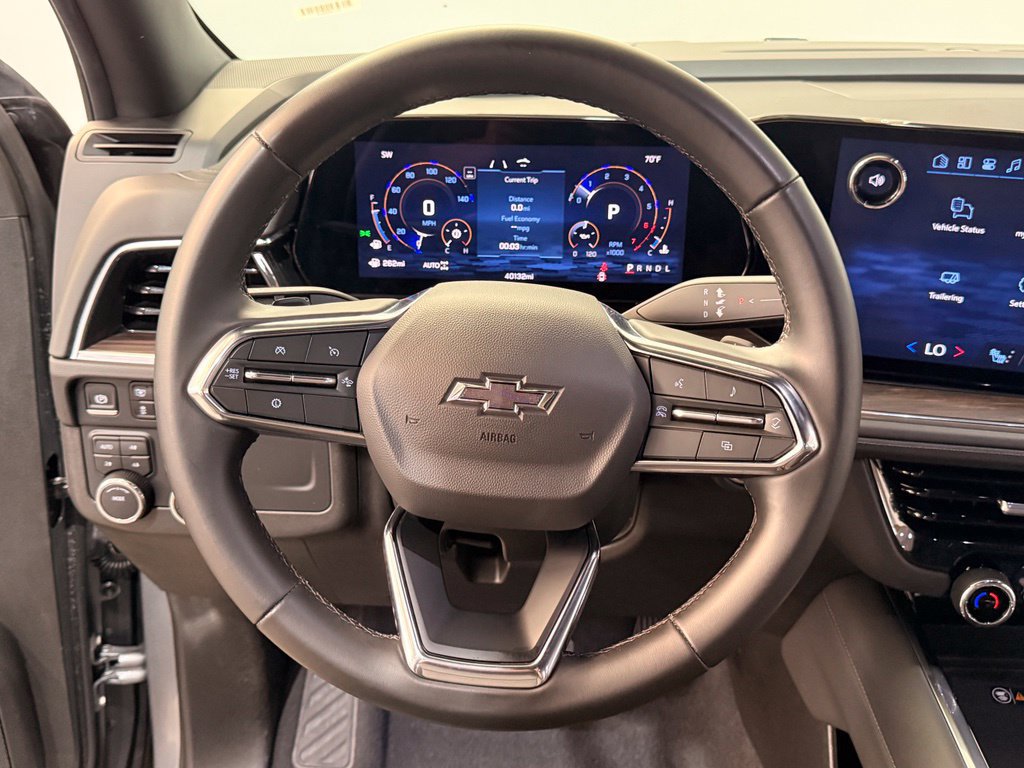 Certified 2025 Chevrolet Suburban Z71 AWD/4WD image 19