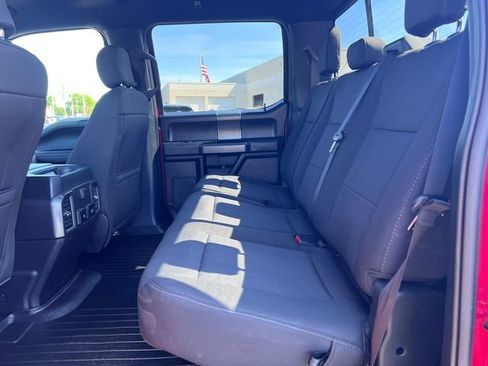 Used 2019 Ford F150 XLT w/ Equipment Group 302A Luxury AWD/4WD image 4
