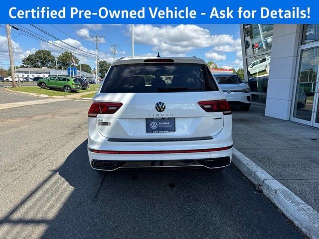 Used 2023 Volkswagen Tiguan SE R-Line AWD/4WD image 8