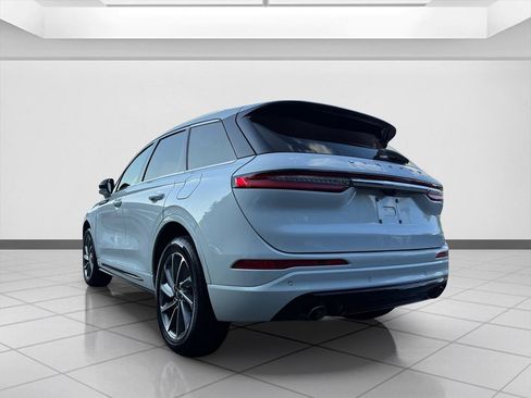 Used 2021 Lincoln Corsair Grand Touring AWD/4WD image 3