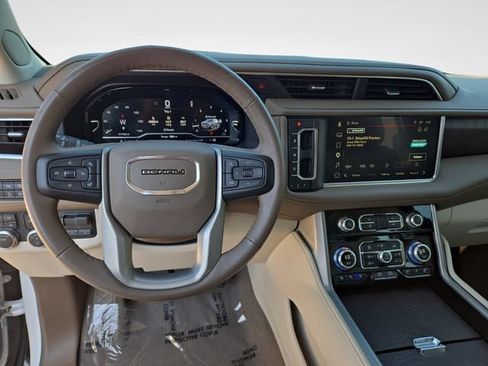 Used 2023 GMC Yukon Denali w/ Max Trailering Package AWD/4WD image 21