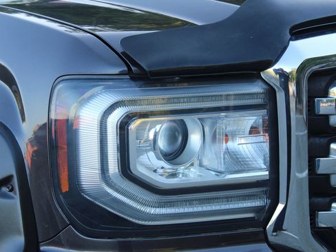 Used 2016 GMC Sierra 1500 SLE w/ SLE Value Package AWD/4WD image 35