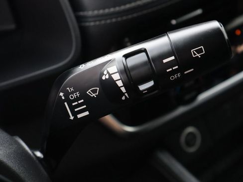 Used 2023 Nissan Rogue Platinum w/ Platinum Premium Package FWD image 40