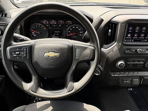 Used 2022 Chevrolet Silverado 1500 Custom AWD/4WD image 15