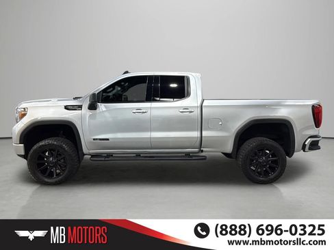 Used 2022 GMC Sierra 1500 Elevation w/ X31 Off-Road Package AWD/4WD image 2