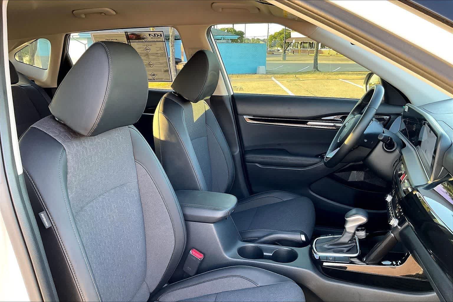 Certified 2026 Kia Seltos S FWD image 11