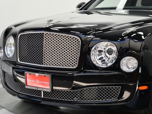 Used 2013 Bentley Mulsanne RWD image 46