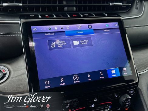 Used 2025 Jeep Grand Cherokee L Limited image 40