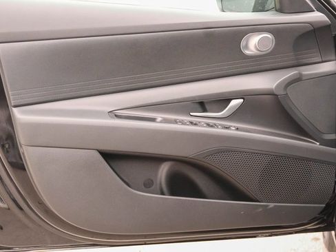 New 2026 Hyundai Elantra SE w/ Cargo Package image 6