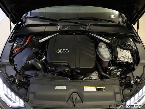 Used 2023 Audi A4 2.0T Premium Plus w/ Premium Plus Package AWD/4WD image 36
