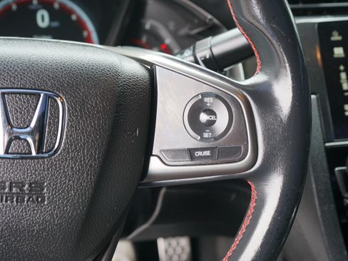 Used 2018 Honda Civic Si image 18