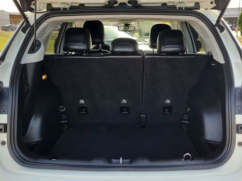 Used 2018 Jeep Compass Latitude w/ Safe & Security Group image 8