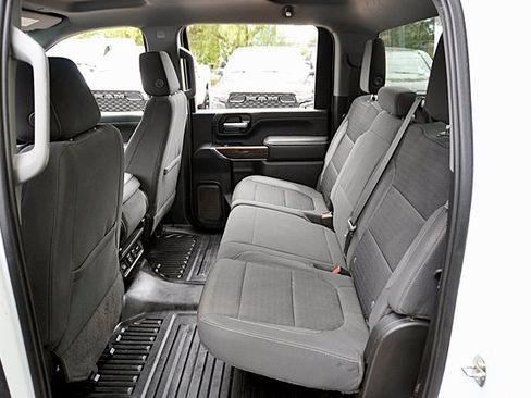 Used 2023 GMC Sierra 2500 SLE w/ SLE Convenience Package image 20