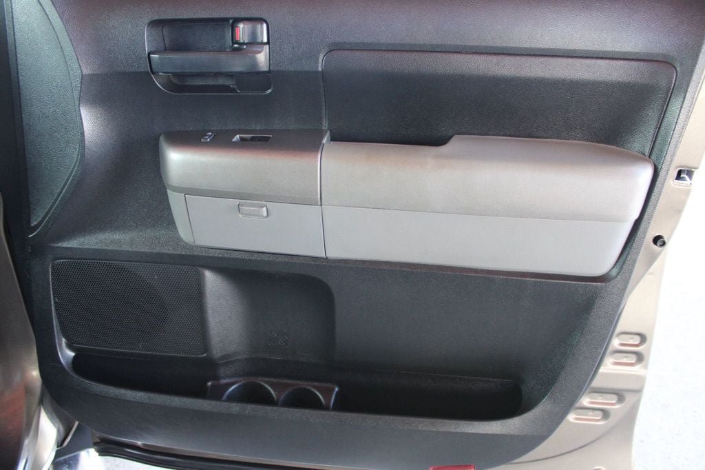 Used 2013 Toyota Tundra 2WD CrewMax w/ Tow Pkg image 13