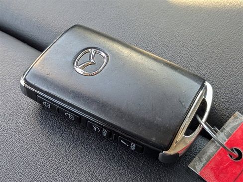 Used 2024 MAZDA CX-90 3.3 Turbo w/ Preferred Plus image 33