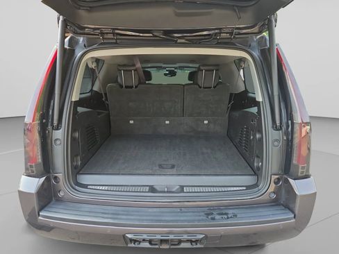 Used 2016 GMC Yukon XL SLT w/ HD Trailering Package AWD/4WD image 27