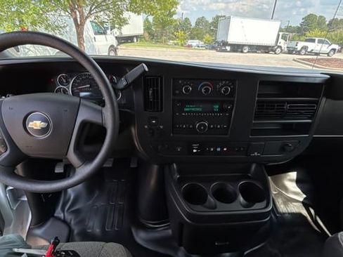 Used 2025 Chevrolet Express 2500 w/ Driver Convenience Package RWD image 16