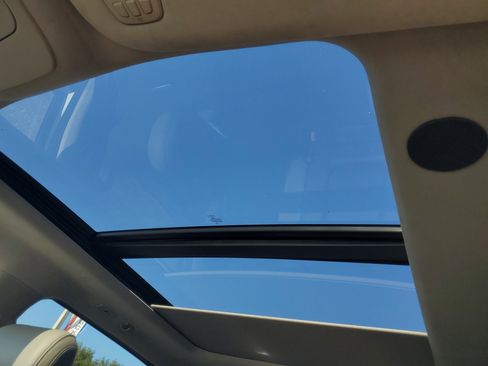 Used 2025 Ford F150 Platinum w/ Equipment Group 703A Plus image 28