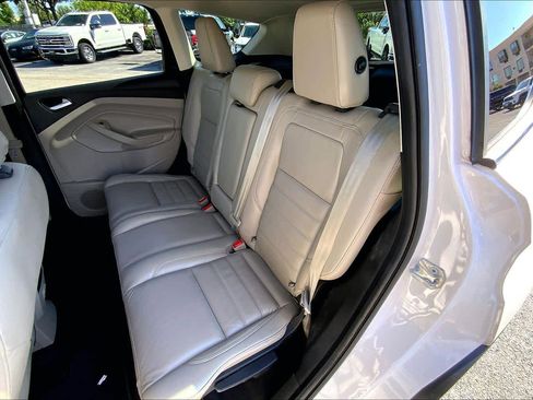 Certified 2018 Ford Escape SEL FWD image 19
