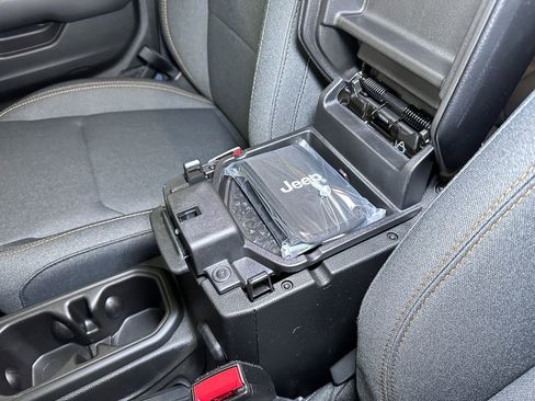 New 2026 Jeep Wrangler Sport S image 30