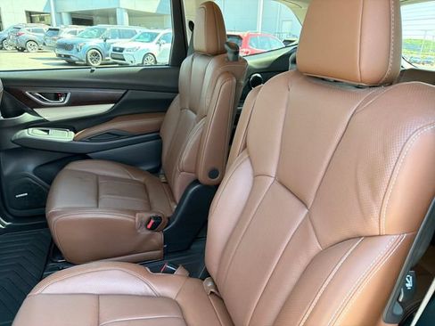 Used 2019 Subaru Ascent Touring w/ Popular Package #2 AWD/4WD image 23